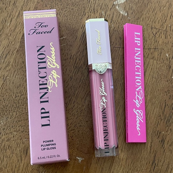 Too Faced Makeup Nib Nwt Too Faced Lip Injection Power Plumping Lip